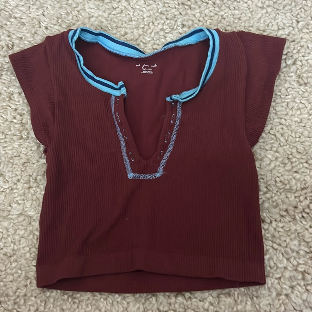 urban outfitters go for gold top